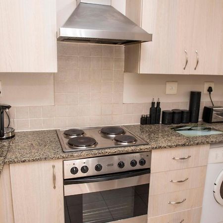 Grayston Exec Apartments Йоханнесбург Экстерьер фото