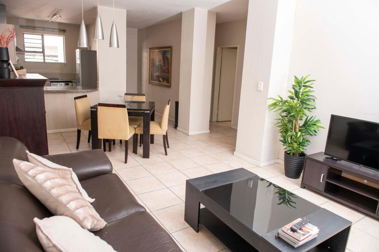 Grayston Exec Apartments Йоханнесбург Экстерьер фото